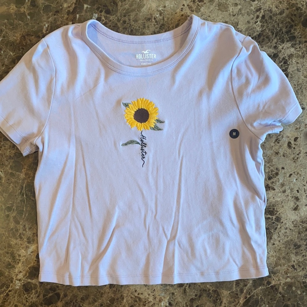 Hollister baby tee